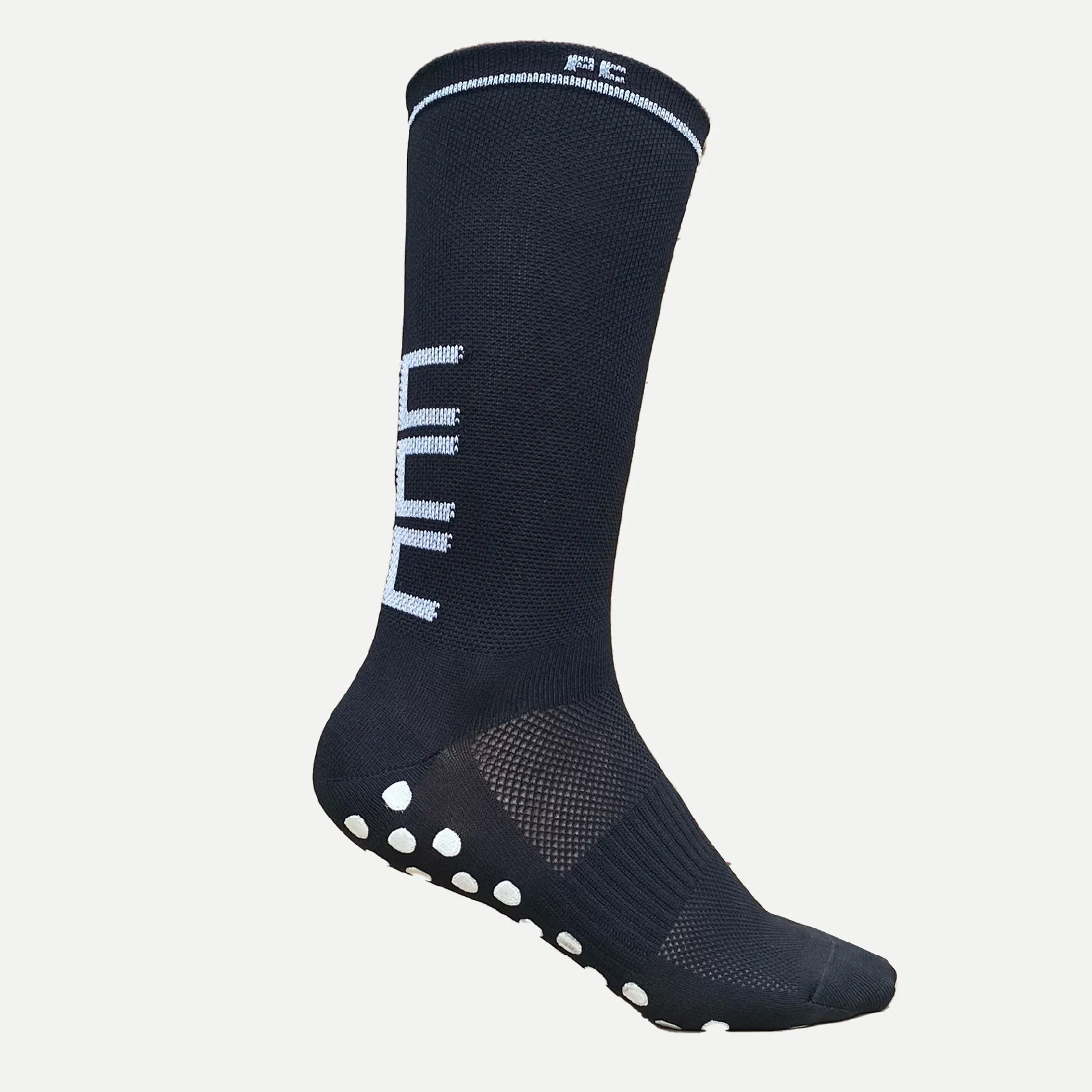 Mejores medias/calcetines antideslizantes ligeras y protectoras para futbolistas negros en Colombia